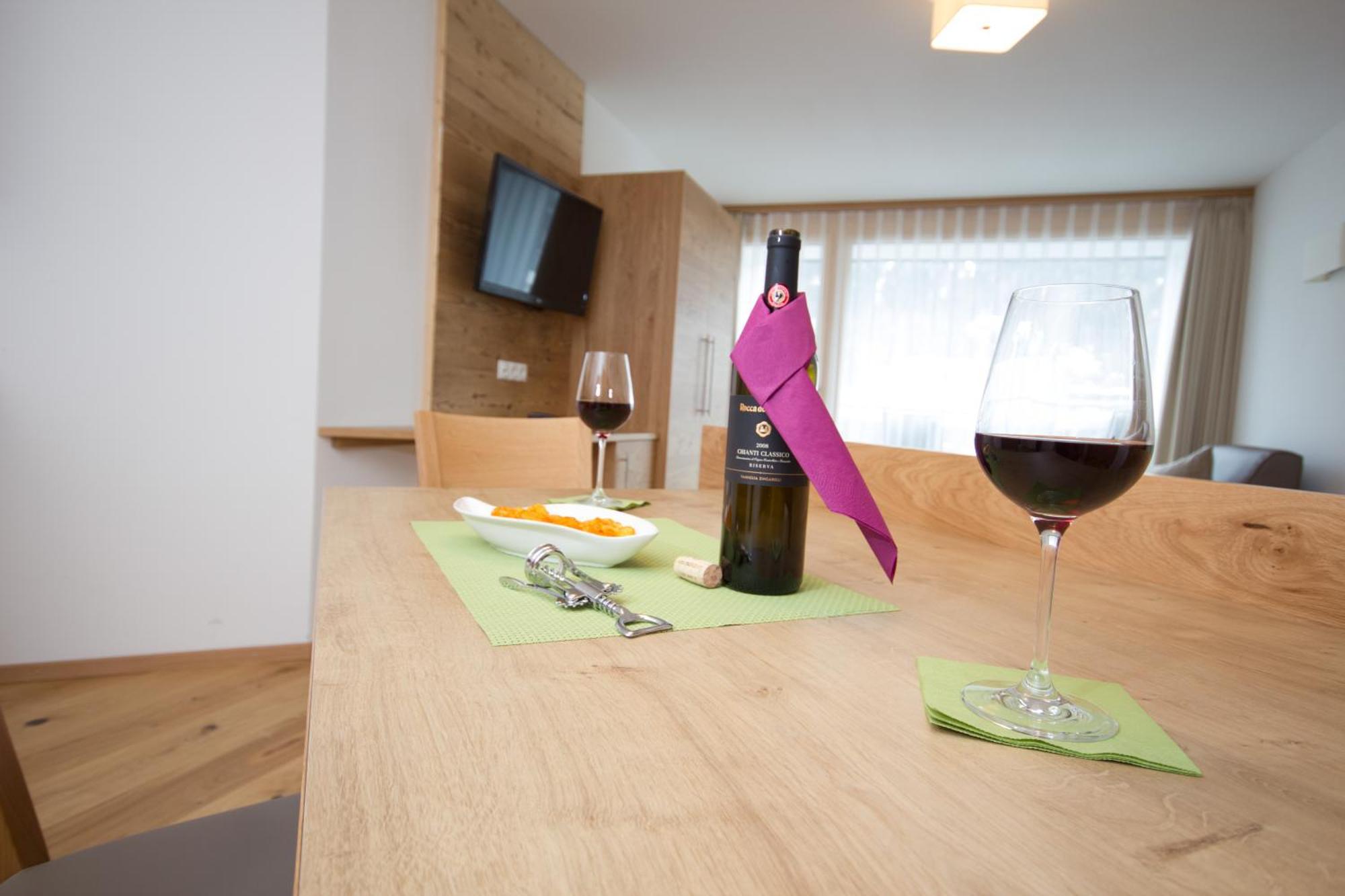 Berglife Appartements Serfaus Δωμάτιο φωτογραφία